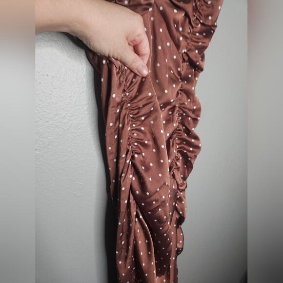 Cupshe polka dot ruched midi dress - Picture 8 of 10